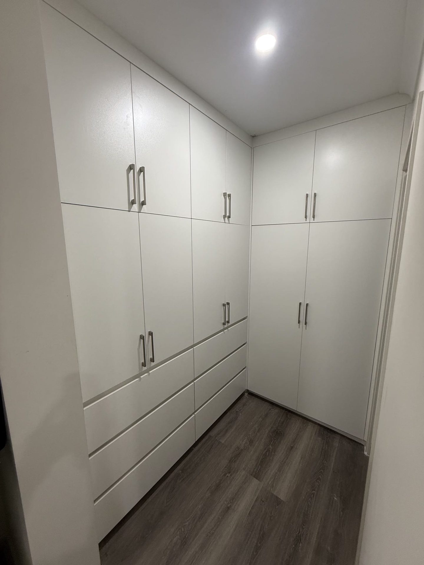 Custom wardrobe joinery
